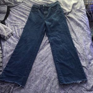 These shein pair of jeans.